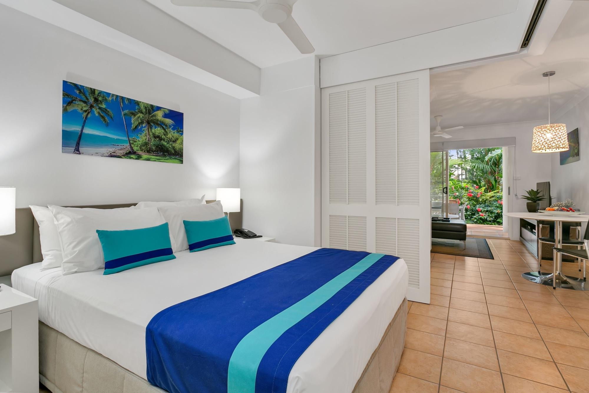 Port Douglas Apartments - Adults Only Oasis Exterior photo